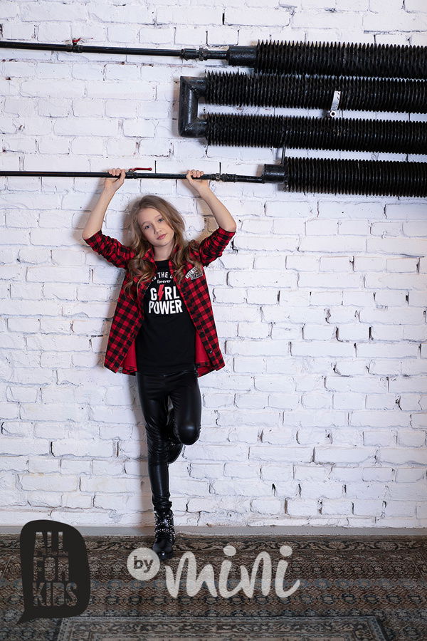 Karo dívčí košile červená