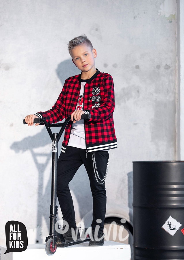 Black pants s řetězem