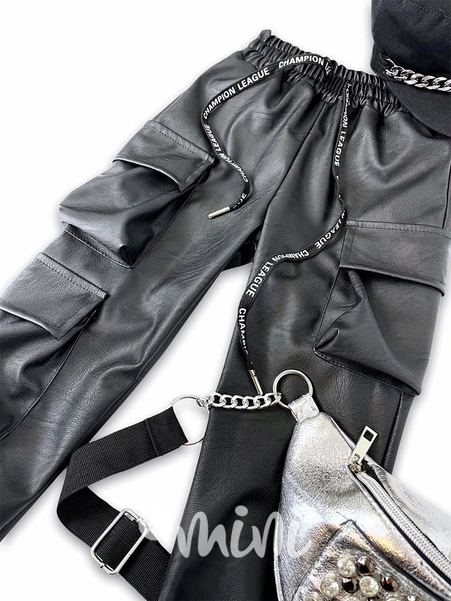 Eco leather kalhoty s kapsami