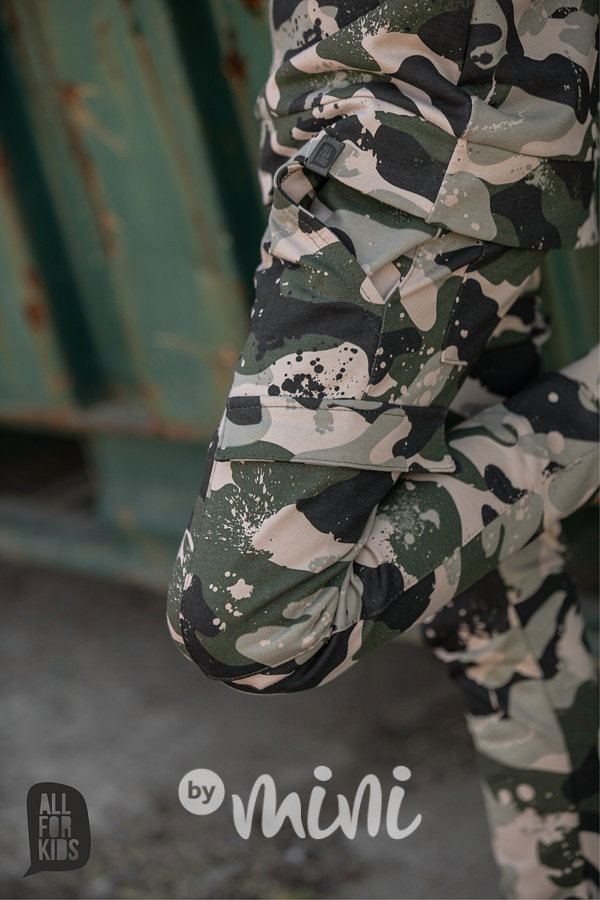 WHATEVER army kapsáče