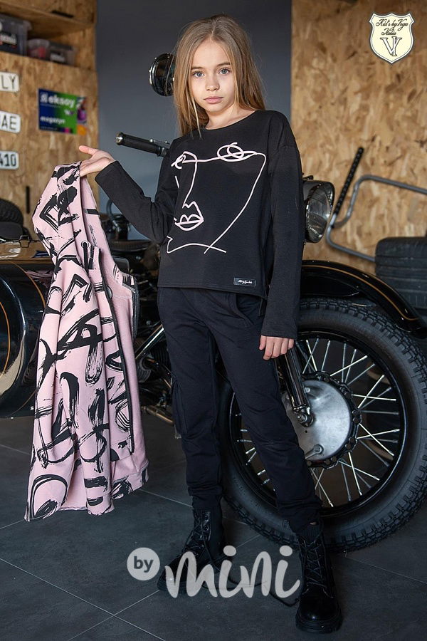 Voga designové černé kapsáče