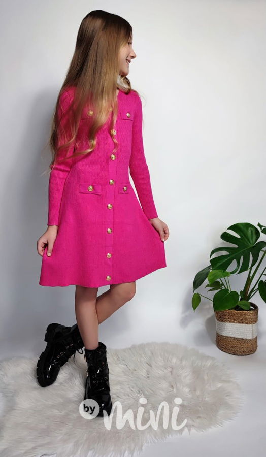 Svetříkové malinové šaty