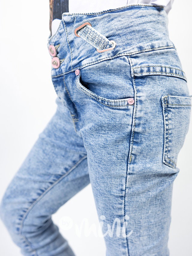 Acid wash jeansy se zdobením