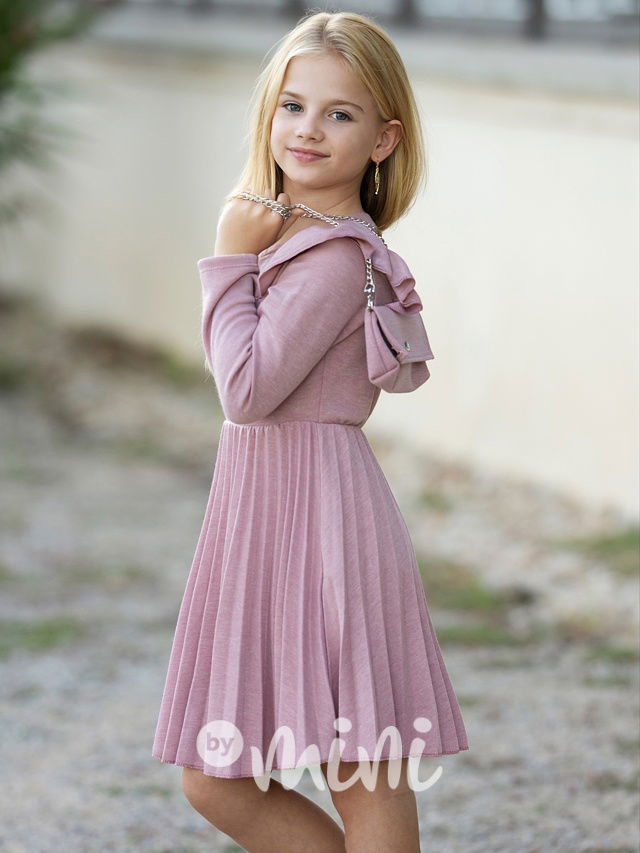 Svetříkové šaty s plisovanou sukní + kabelka