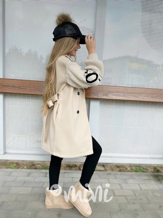 Eco leather kšilt s pomponem