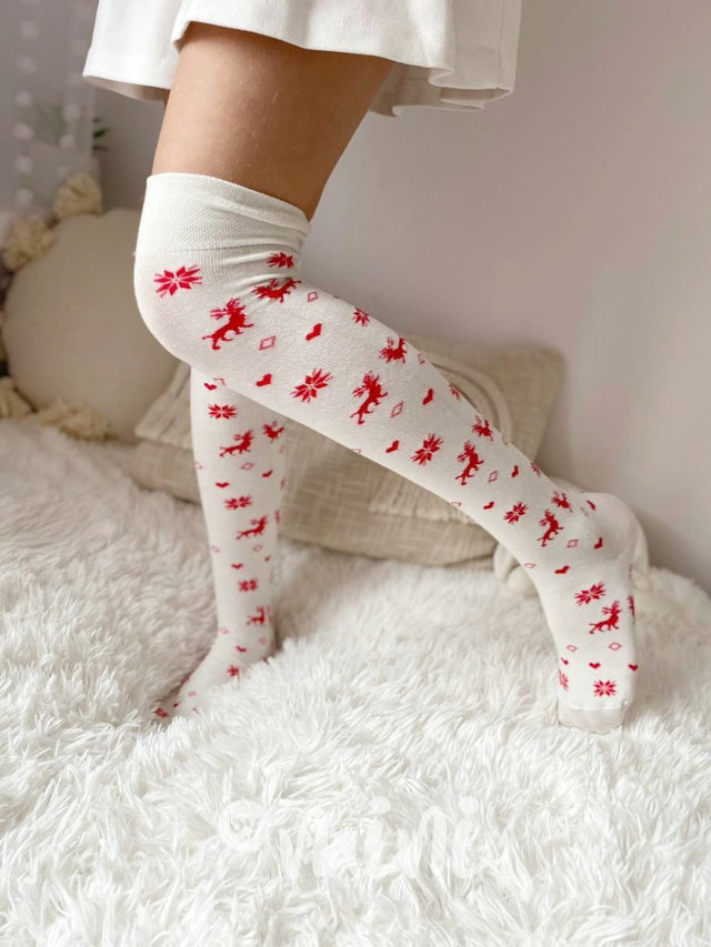 Vánoční nadkolenky bílé