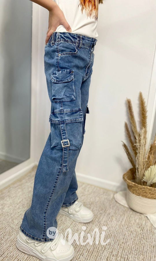 Cargo jeansy s kapsami