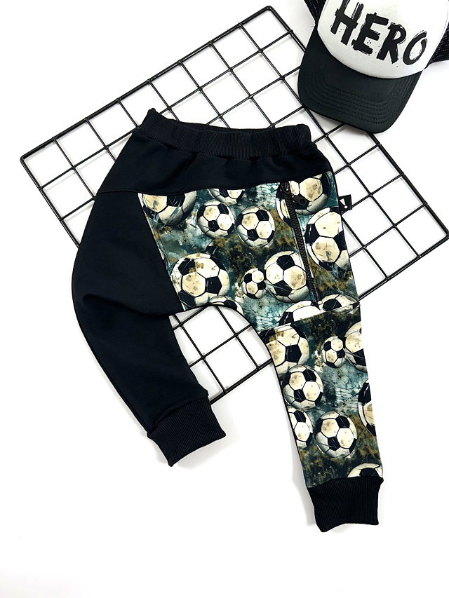 Fotbalový míč duo baggy tepláky