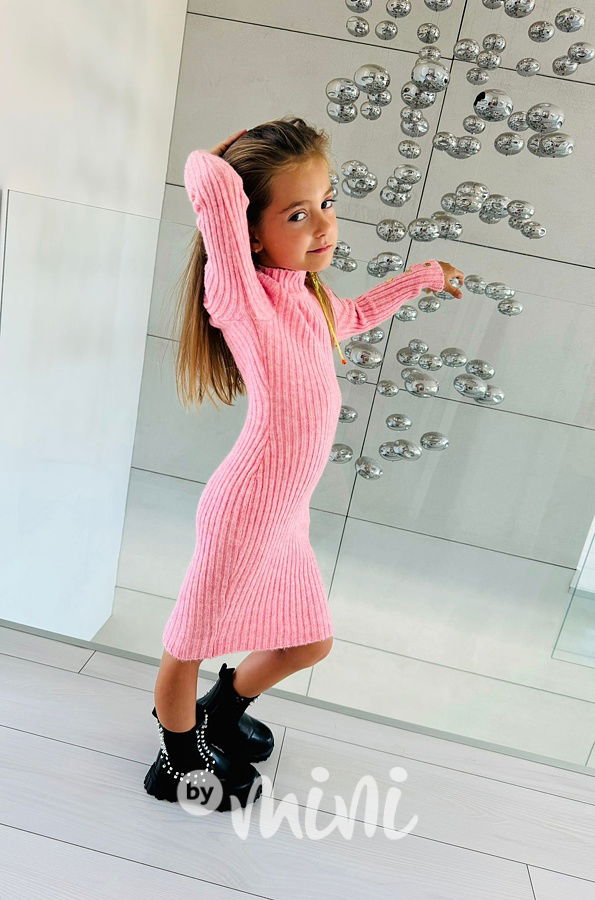 Podzimní svetříkové šaty PINK