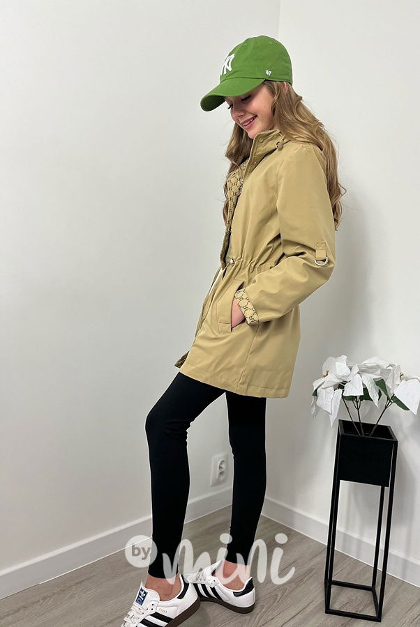 Jarní béžová parka s kapucí, v pase na stahování, kapsy po stranách